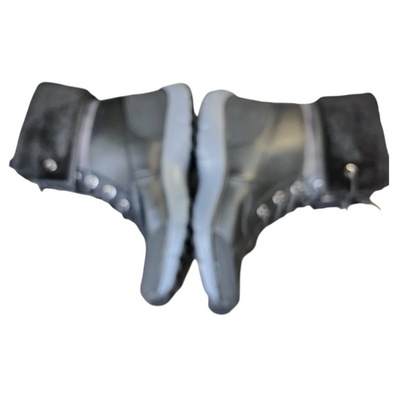 Santana Canada Black Winter Boots - Picture 7 of 11